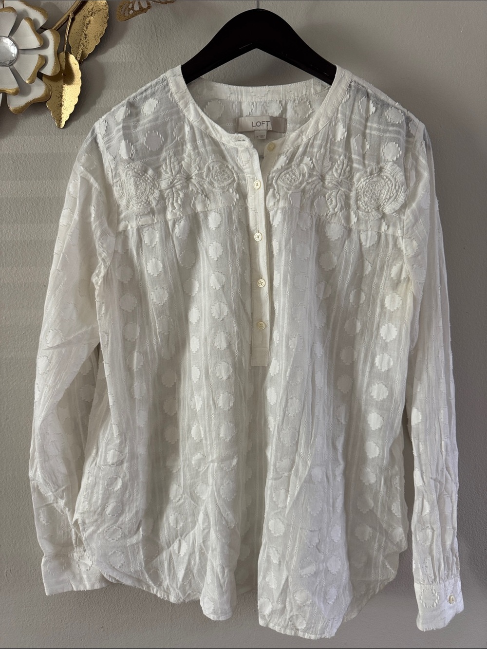 LOFT White Embroidered button-front Peasant Blouse